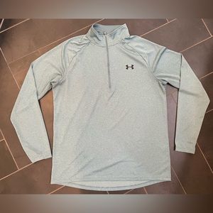 Under Armour 1/4 Zip Pullover. Pretty green color. Medium, Loose Fit. Heat Gear